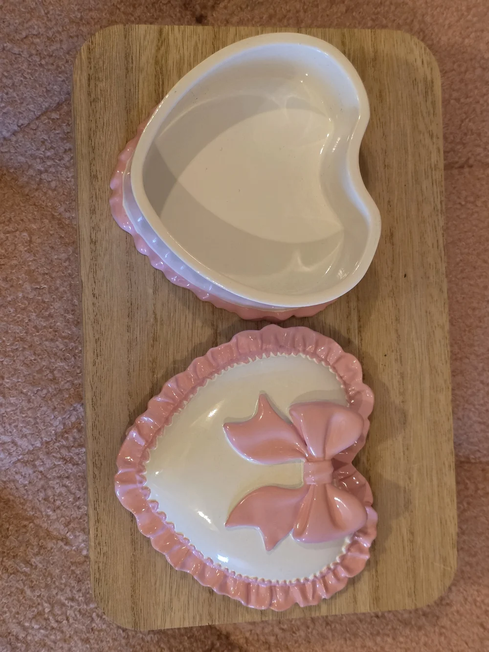 Pink Heart Bow Ceramic Soap Dispenser & Heart Dish With Lid Set